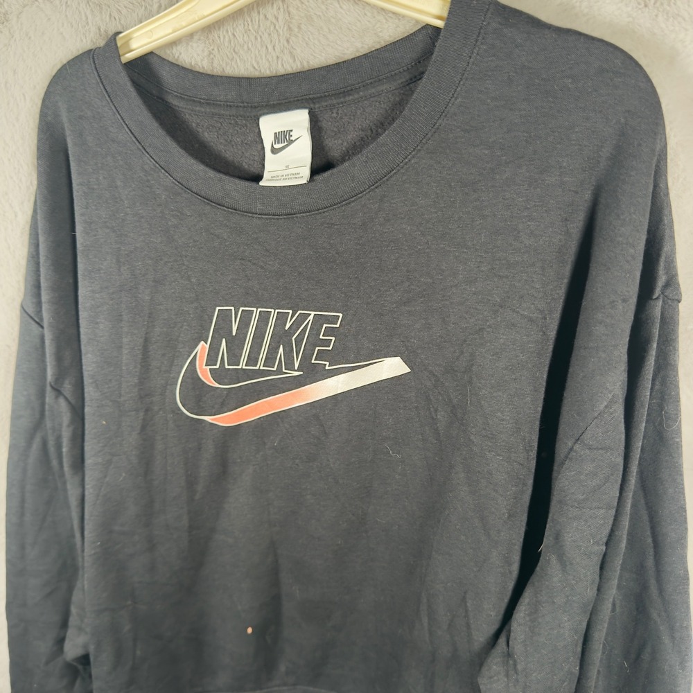 Nike Womens Plus Size 1X Black Graphic Logo Fleece Pullover Sweatshirt Relaxed‎